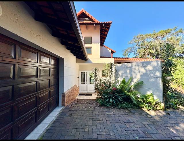 3 BEDROOM HOUSE FOR SALE IN BALLITO CENTRAL